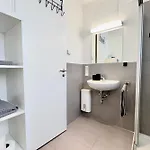 Gemuetliches Mosel I 1 Schlafzimmer I Balkon I Kostenloser Parkplatz I Mosel Nah * Koblenz
