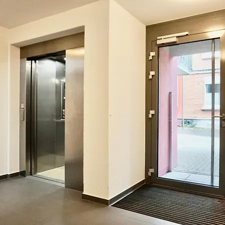 Apartment Gemuetliches Mosel I 1 Schlafzimmer I Balkon I Kostenloser Parkplatz I Mosel Nah Koblenz (Rhineland-Palatinate)