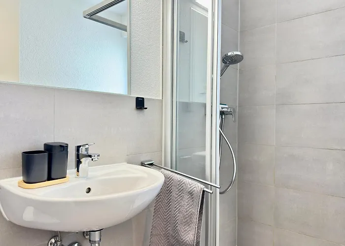 Gemütliches Mosel I 1 Schlafzimmer I Balkon I Kostenloser Parkplatz I Mosel Nah Apartment Koblenz (Rhineland-Palatinate)